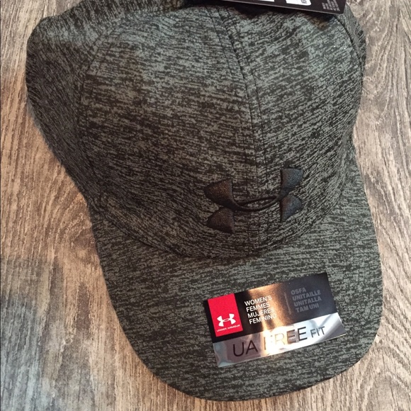 Under Armour Accessories - **NWT UNDER ARMOUR WOMENS HAT!!